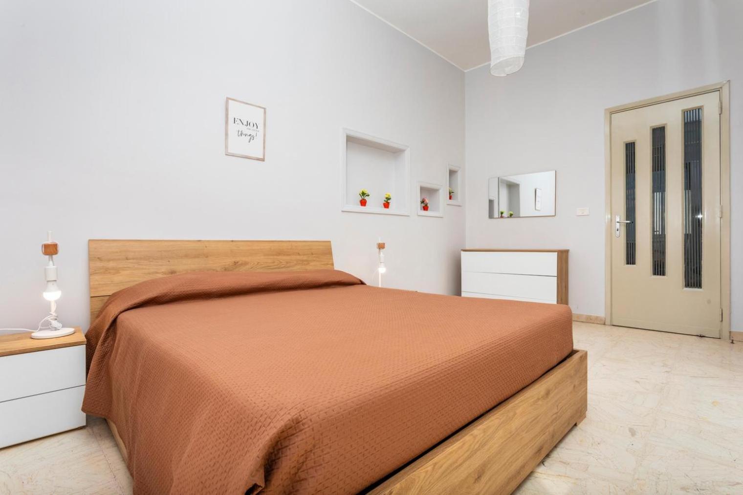 Nicola House Apartment Catania Bagian luar foto